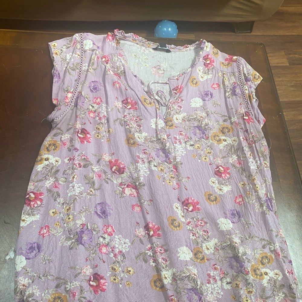 Buffalo David Bitton Floral Purple Top